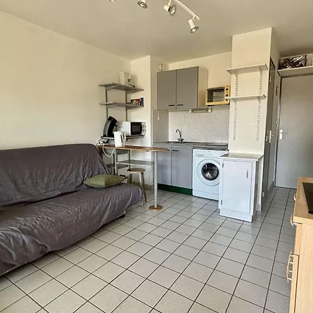 Apartmán Dans Avec Piscine 4 Couchages Ar070-102 *